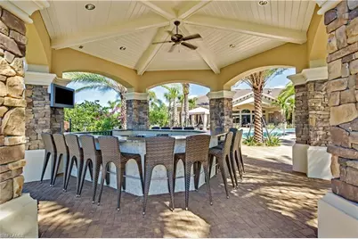 2871 Cinnamon Bay Cir, Naples, FL 34119 - Photo 24