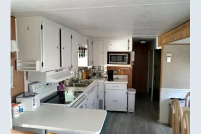 16 Jade Dr, Naples, FL 34114 - Photo 6