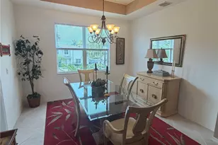 1305 Mariposa Cir, Naples, FL 34105 - Photo 2
