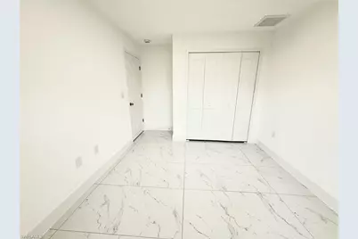 915 Edison Ave, Lehigh Acres, FL 33972 - Photo 4