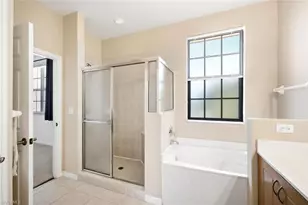 7631 Bristol Cir, Naples, FL 34120 - Photo 22
