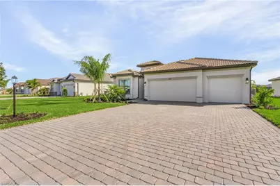 20662 Greenwich Pl, Estero, FL 33928 - Photo 2