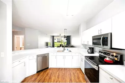 5135 Cobble Creek Ct #102, Naples, FL 34110 - Photo 6