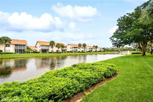5135 Cobble Creek Ct, Naples, FL 34110 - Photo 10