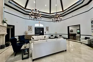 12935 Violino Ln, Naples, FL 34105 - Photo 16