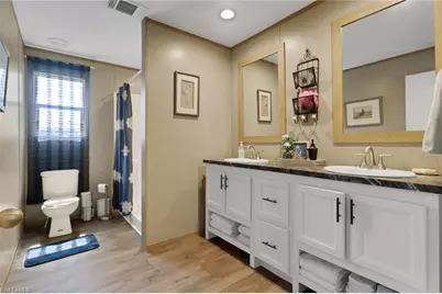372 Santa Fe Trl, North Fort Myers, FL 33917 - Photo 16