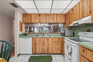 3816 Snowflake Ln, Naples, FL 34112 - Photo 6