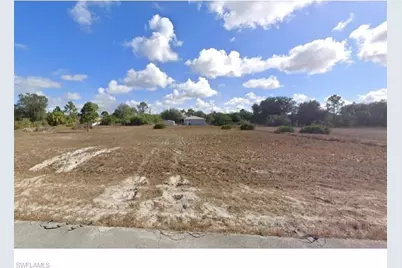 1810 Wells Ave, Lehigh Acres, FL 33972 - Photo 2