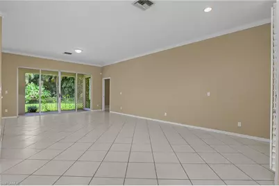 11082 Lakeland Cir, Fort Myers, FL 33913 - Photo 6