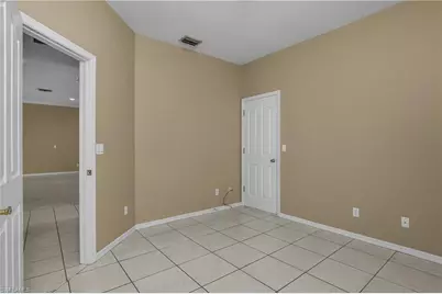 11082 Lakeland Cir, Fort Myers, FL 33913 - Photo 24