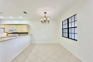 15031 Summit Pl Cir, Naples, FL 34119 - Photo 4