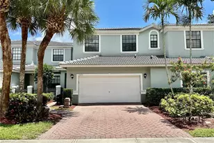 15031 Summit Pl Cir, Naples, FL 34119 - Photo 1