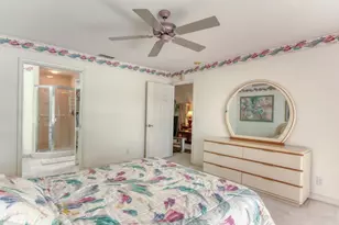 2462 Hidden Lake Dr, Naples, FL 34112 - Photo 16