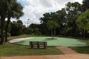 2462 Hidden Lake Dr, Naples, FL 34112 - Photo 32