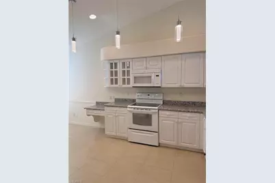 8216 Ibis Cove Cir #B215, Naples, FL 34119 - Photo 10