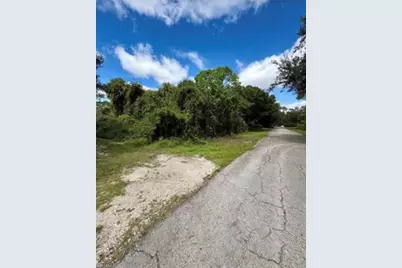 321 Jackson Ave, Lehigh Acres, FL 33936 - Photo 4