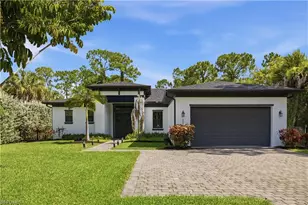829 16th Ave SW, Naples, FL 34117 - Photo 2