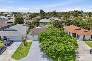 764 94th Ave N, Naples, FL 34108 - Photo 6