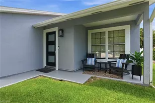 764 94th Ave N, Naples, FL 34108 - Photo 2