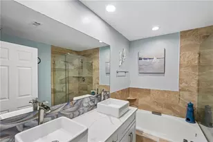 3710 Fieldstone Blvd, Naples, FL 34109 - Photo 18
