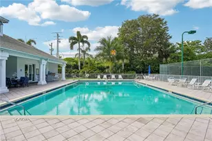 3710 Fieldstone Blvd, Naples, FL 34109 - Photo 34