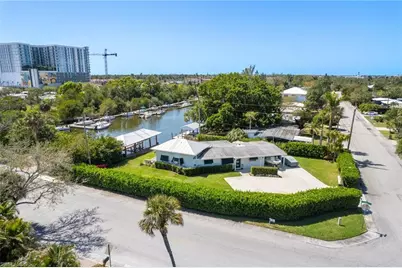 2180 Harbor Ln, Naples, FL 34104 - Photo 1