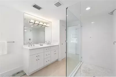 2180 Harbor Ln, Naples, FL 34104 - Photo 20
