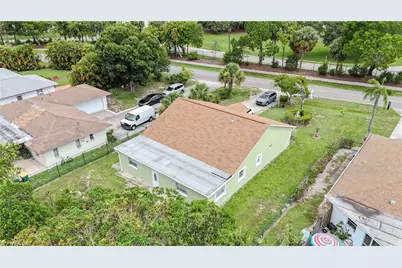 4000 Outer Dr, Naples, FL 34112 - Photo 28