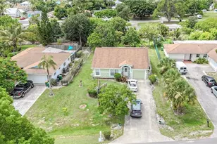 4000 Outer Dr, Naples, FL 34112 - Photo 26