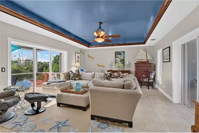 4139 NE 9th Ave, Cape Coral, FL 33909 - Photo 4