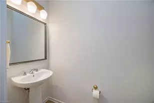 12964 Pembroke Dr, Naples, FL 34105 - Photo 12