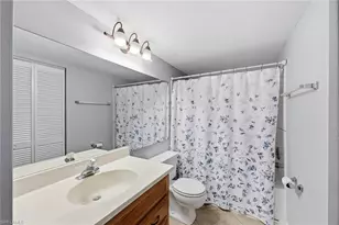1075 Foxfire Ln, Naples, FL 34104 - Photo 14