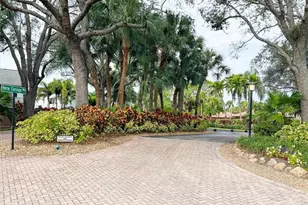 3219 Horse Carriage Way, Naples, FL 34105 - Photo 32