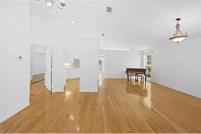 3157 Carriage Cir, Naples, FL 34105 - Photo 6