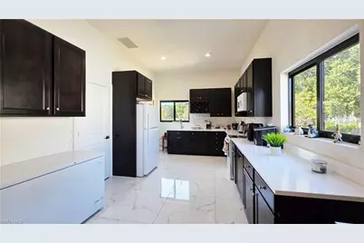 527 Perimeter, Clewiston, FL 33440 - Photo 10