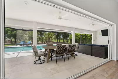 245 Monterey Dr, Naples, FL 34119 - Photo 14