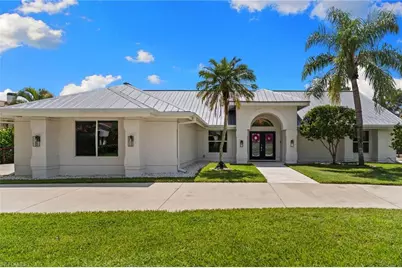 245 Monterey Dr, Naples, FL 34119 - Photo 2