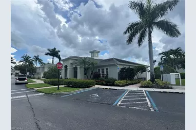 1410 Mariposa Cir #105, Naples, FL 34105 - Photo 16