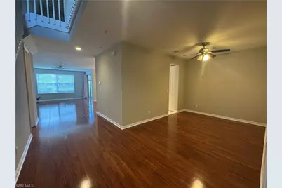 1410 Mariposa Cir #105, Naples, FL 34105 - Photo 10
