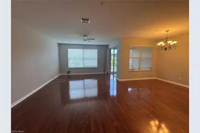 1410 Mariposa Cir #105, Naples, FL 34105 - Photo 8