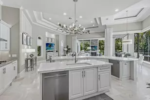 9758 Niblick Ln, Naples, FL 34108 - Photo 16