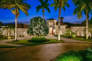 9758 Niblick Ln, Naples, FL 34108 - Photo 2