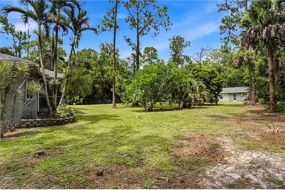 330 Wilson Blvd S, Naples, FL 34117 - Photo 18