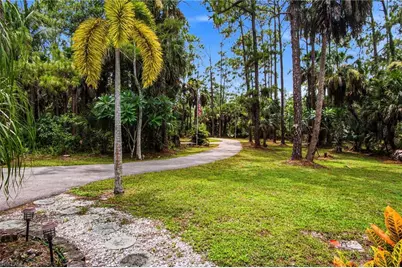 330 Wilson Blvd S, Naples, FL 34117 - Photo 8