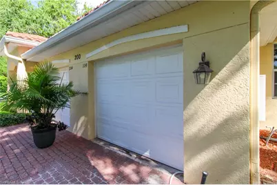 200 L'ambiance Cir #104, Naples, FL 34108 - Photo 2