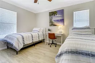 1358 Derbyshire Ct, Naples, FL 34116 - Photo 26