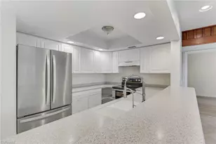 3400 Timberwood Cir, Naples, FL 34105 - Photo 10
