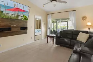 10188 Regent Cir, Naples, FL 34109 - Photo 8