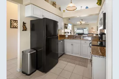 10188 Regent Cir #2802, Naples, FL 34109 - Photo 4
