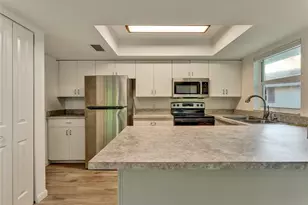 205 Georgetown Blvd, Naples, FL 34112 - Photo 14